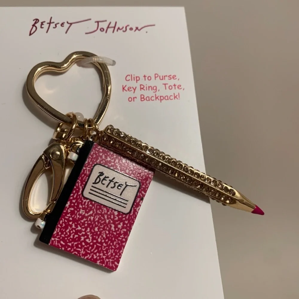 BETSEY JOHNSON Notebook & Pencil Set Bag Purse Backpack Charm Keychain 2024 NWT